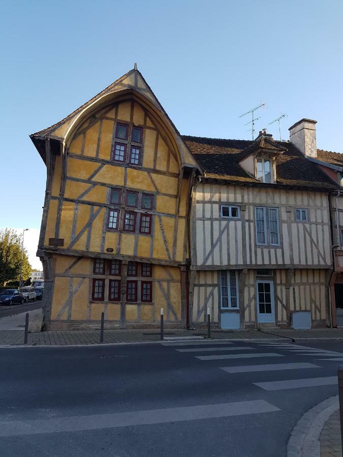Appartement Du Vieux Troyes Eksteriør bilde