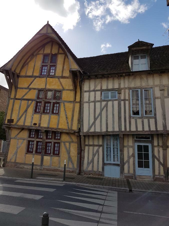 Appartement Du Vieux Troyes Eksteriør bilde
